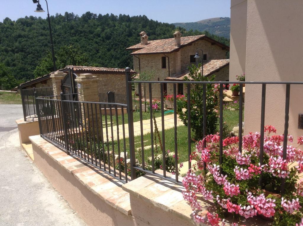 Alba Dei Due Soli B&B Ночера Умбра Екстериор снимка