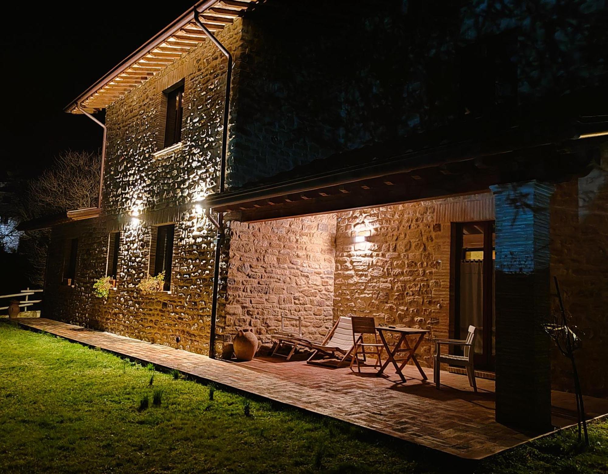 Alba Dei Due Soli B&B Ночера Умбра Екстериор снимка